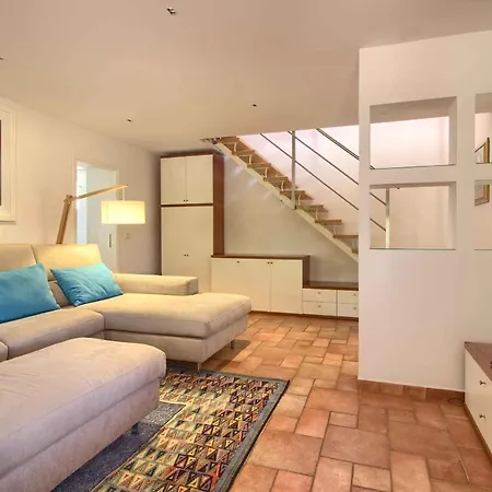 Villa Charming Donatella With Private Pool In Pula