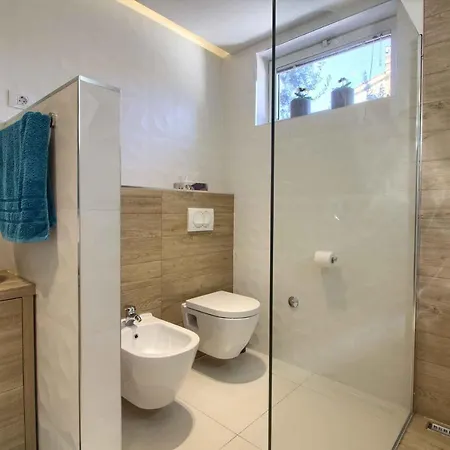 Villa Charming Donatella With Private Pool In Pula Sisan